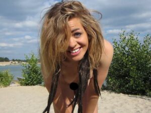 FrankfurterGirl Porno Video: Das hier ist 100% TEENY-STYLE!!!